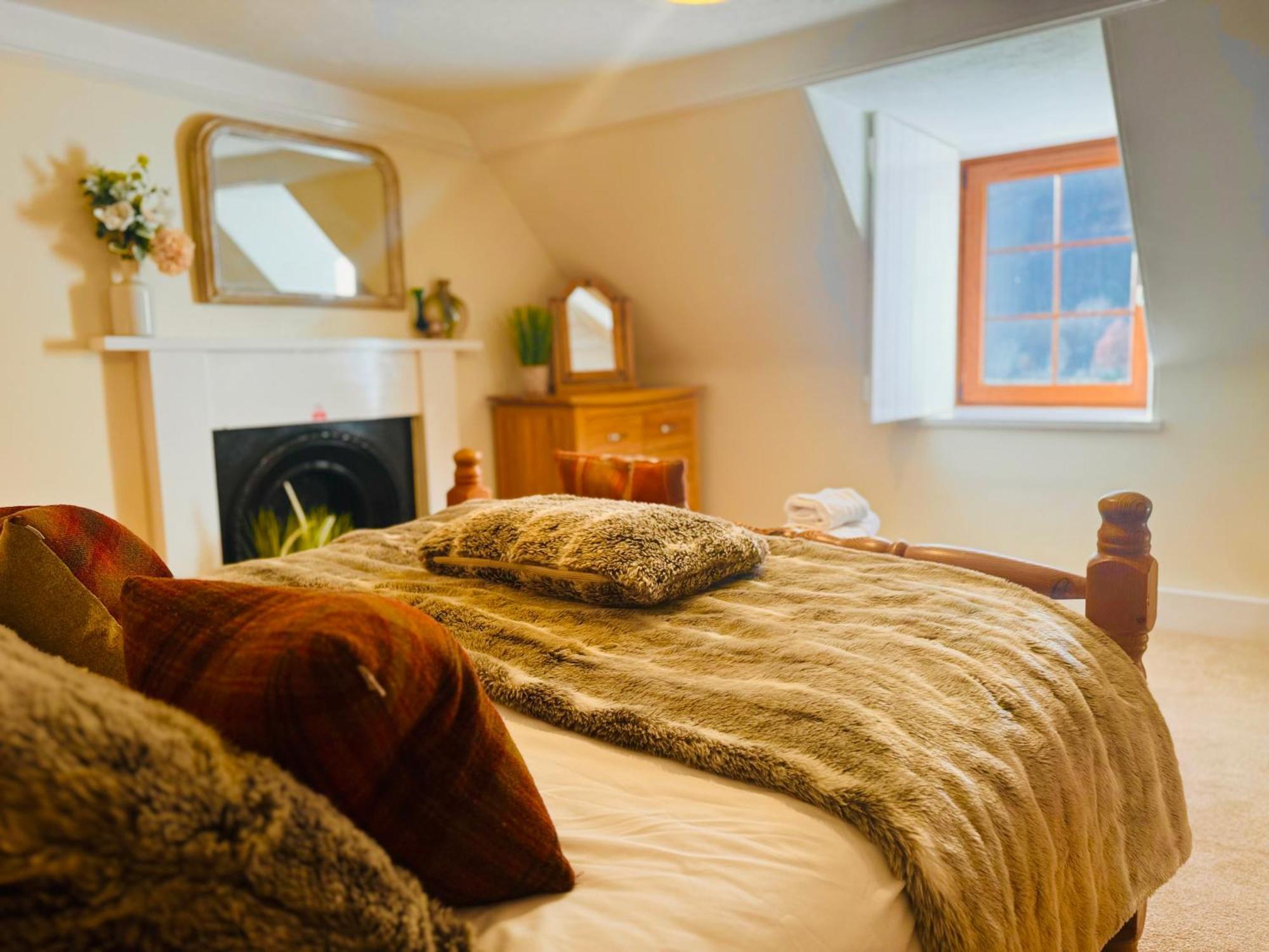Rosemount Cottage Two - Highland Cottage Garve Dış mekan fotoğraf